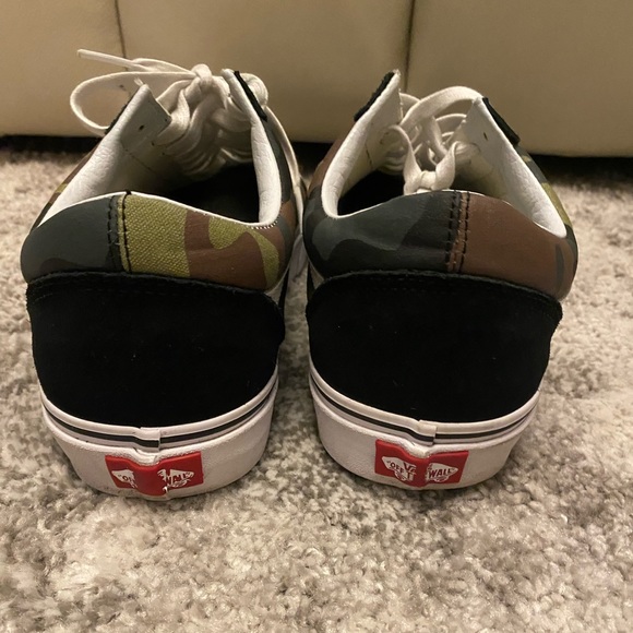 Van’s Old Skool Camo Sneakers Men’s size 10 - Picture 4 of 6